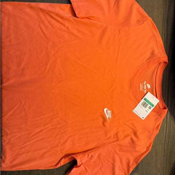 Nike Other - Nike Men's Bright Orange Short Sleeve Tee